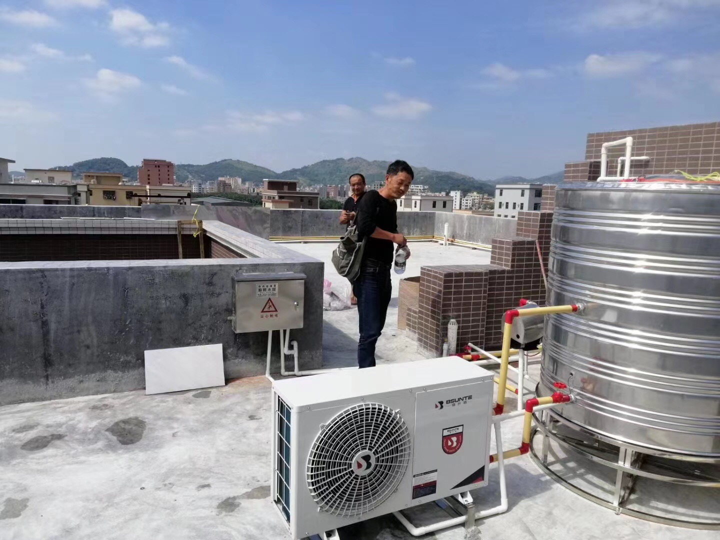 中央熱水工程 中央熱水工程